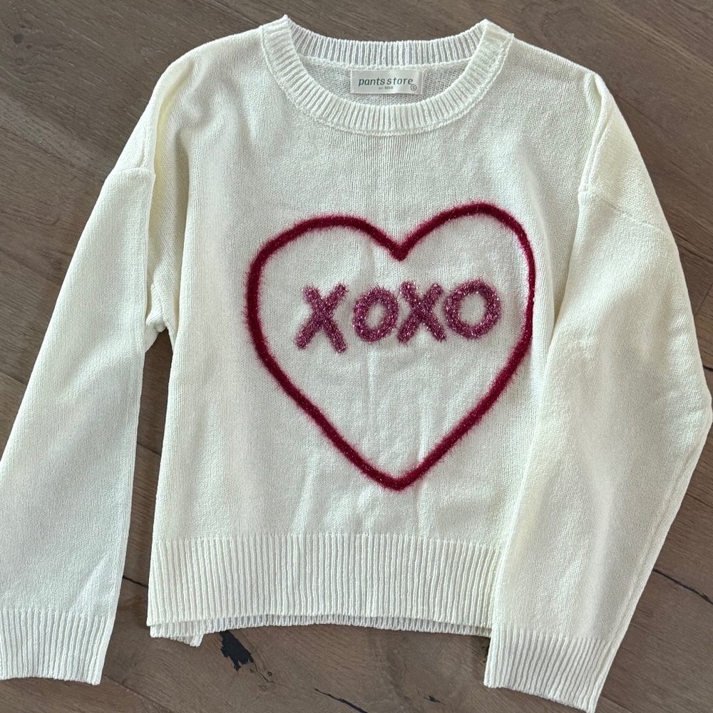 PANTS Store Valentine’s XOXO Sweater Small